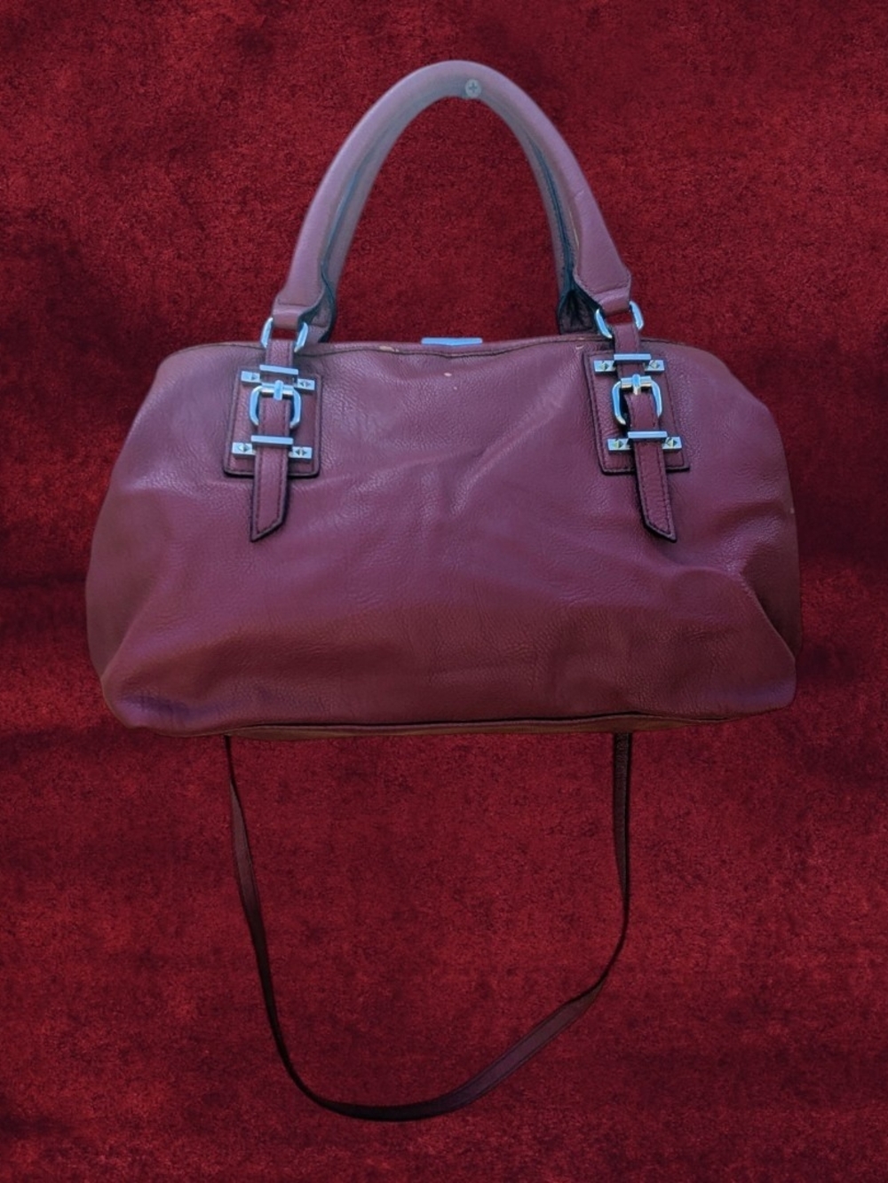Women's Simply Vera Cera Wang Shoulder Bag in Burgundy